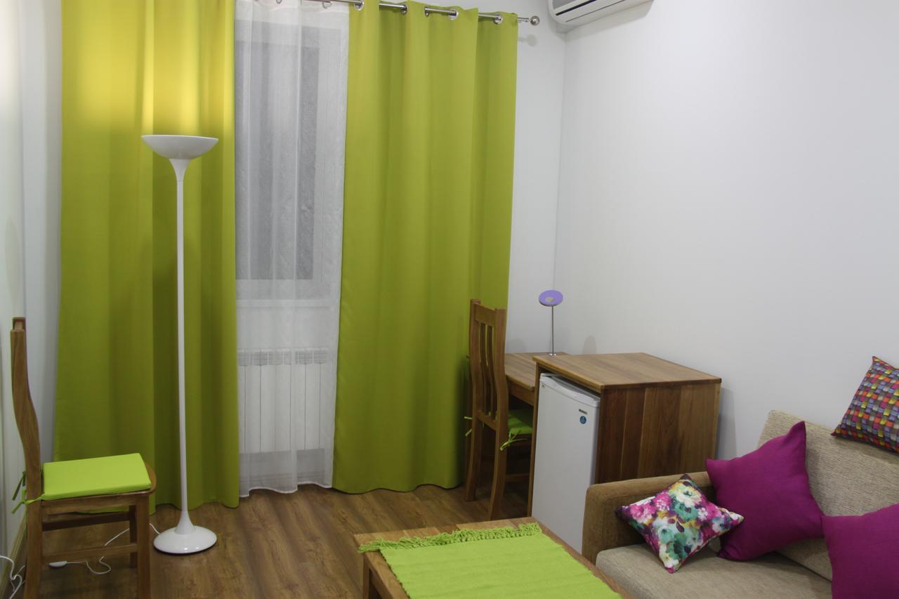 Alexandria Hotel Прилуки Екстер'єр фото